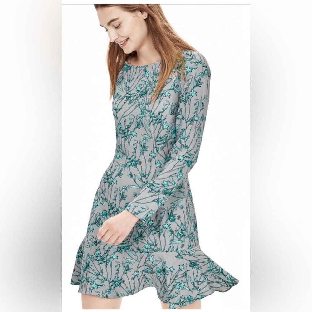 Banana Republic Gray Blue Floral Print Flounce Hem Sheath Dress Size 2P